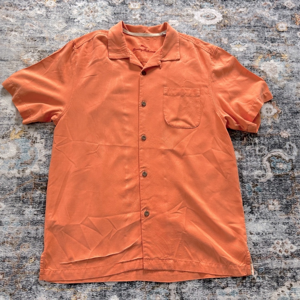 Tommy Bahama 100% Silk Orange Leaf Embossed Short Sleeve Button Down Shirt - M